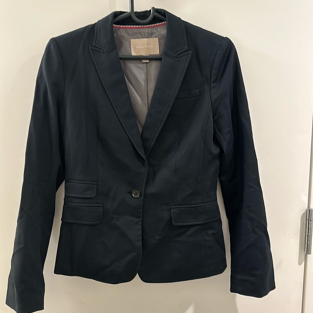 Banana Republic Navy Blazer Size 6